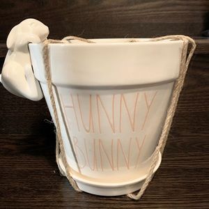 Hunny Bunny Planter